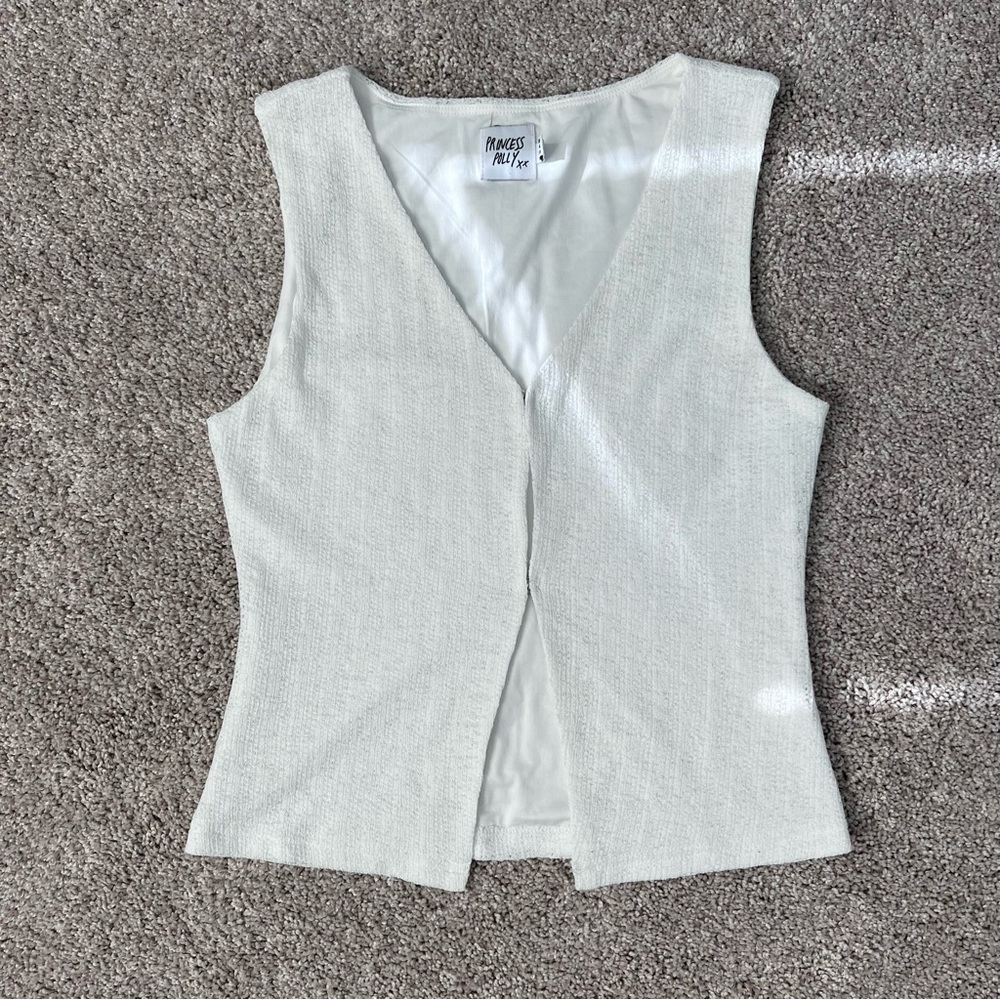 Princess Polly Clasp front Tank Top